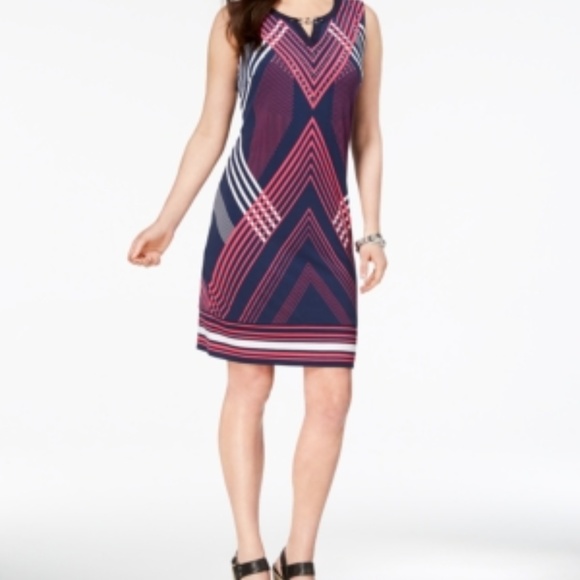 JM Collection Dresses & Skirts - Jm Collection Chain-Link-Trim Shift Dress, Size L JM Collection Dresses & Skirts - Jm Collection Chain-Link-Trim Shift Dress, Size L